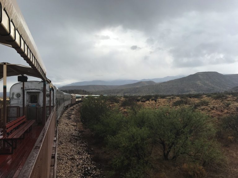 Verde Canyon train going through beautiful scenery