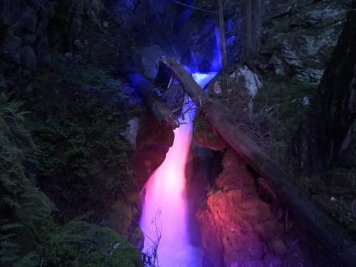 Waterfalls with coloured lamps (3)